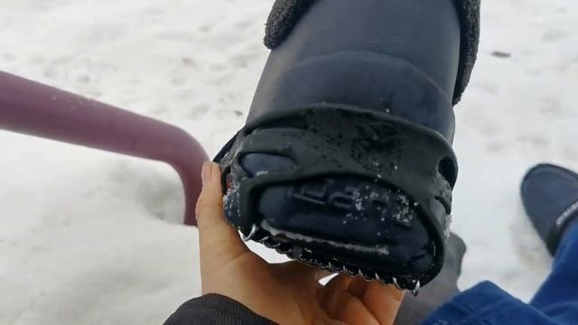 Чтобы не скользила подошва обуви в ГОЛОЛЁД! Берегите своё здоровье и Ваших близких! смотреть онлайн