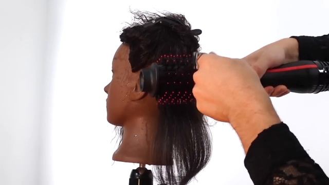 Pro hairdresser tries the NEW Revlon Hair Dryer Plus смотреть онлайн