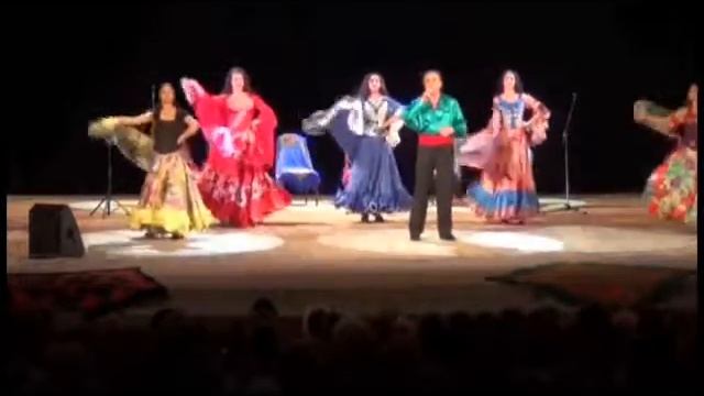 Ансамбль цыганская дорога [Алёнушка] смотреть онлайн