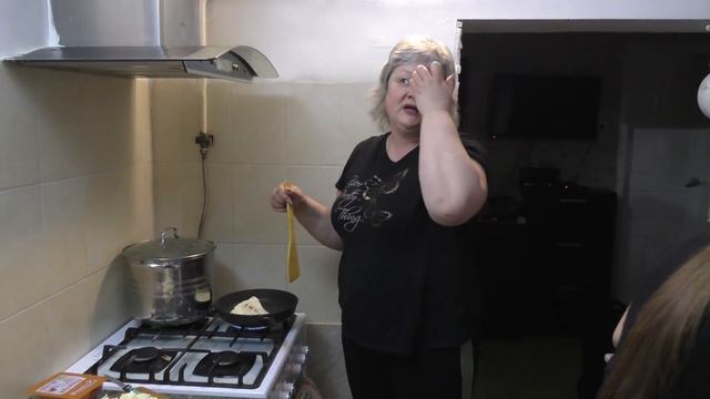 частичка о нашем дне - болталочка смотреть онлайн