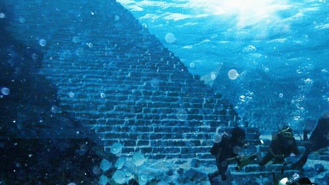 Стеклянная ПИРАМИДА на дне Бермудского Треугольника смотреть онлайн