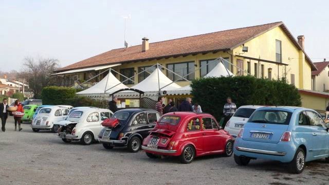 Raduno FIAT 500 d'epoca a Bra (CN) 13 Novembre 2011 смотреть онлайн
