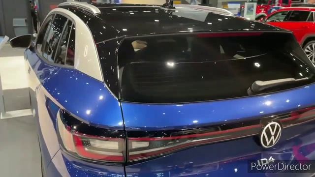 2023 Volkswagen ID.4 vs 2023 Volkswagen ID.5: Comparison Test! смотреть онлайн