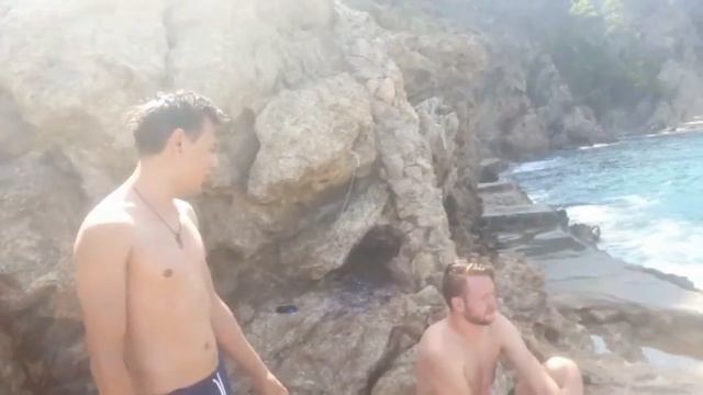 Cala Futadera. Испания. Девочки топлес. 16+ смотреть онлайн