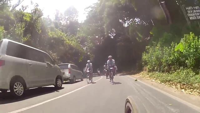Audax East Java 333 km: Day 2 Finish (Jawa Pos Cycling) смотреть онлайн