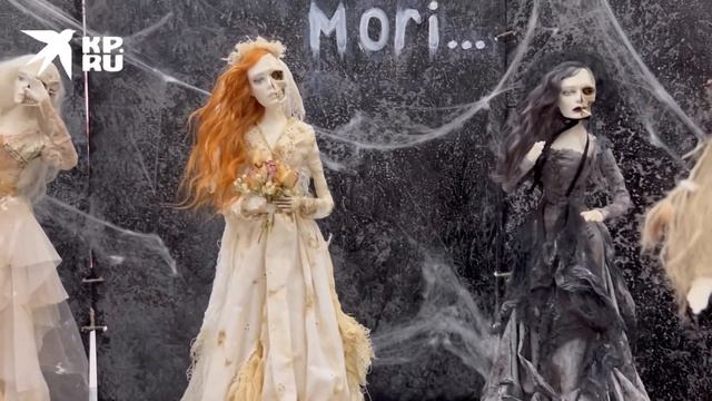 Самые страшные куклы | Выставка «Весенний бал кукол» в Москве | 2022 смотреть онлайн