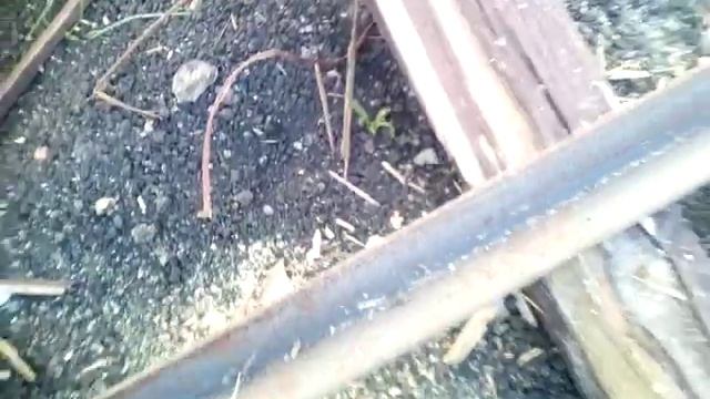 Как ровно и прямо сварить трубы при помощи уголка, простое, самодельное приспособление. смотреть онлайн