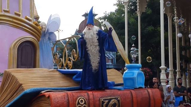 Диснейленд Париж Парад принцесс Disneyland Disney magic on parade смотреть онлайн