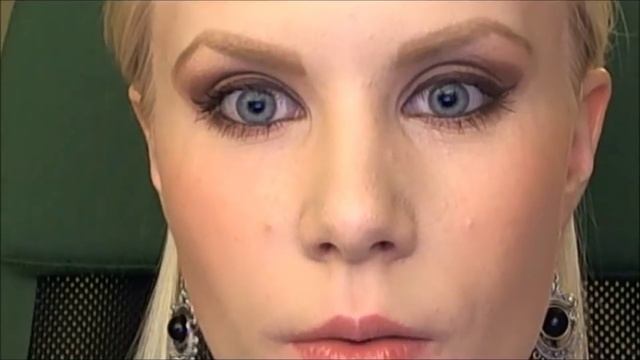 Mascara Review & Comparison! (Isadora vs Rimmel) смотреть онлайн