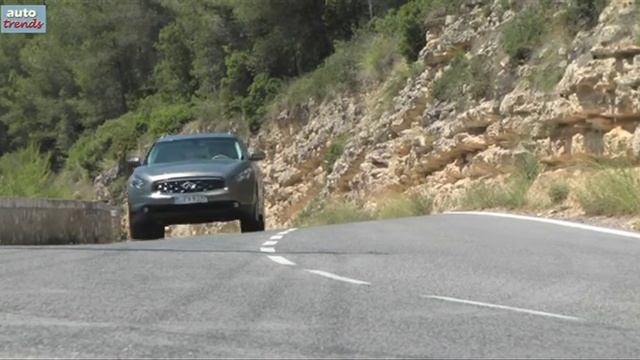 Infiniti FX 30d смотреть онлайн