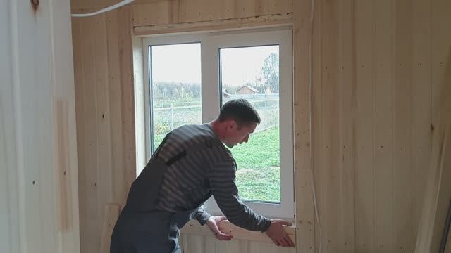 Устанавливаю наличники внутри бани смотреть онлайн