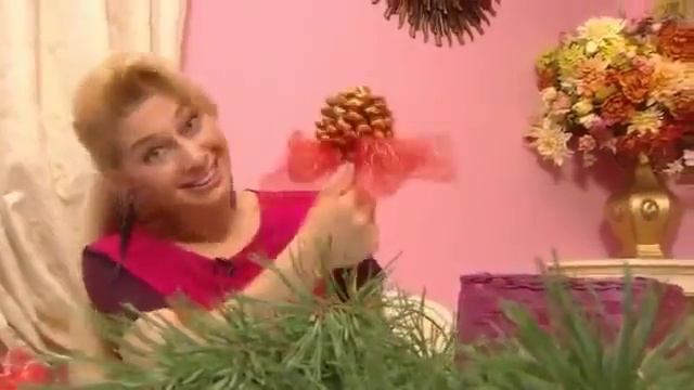Зимний букет из шишек и веток смотреть онлайн