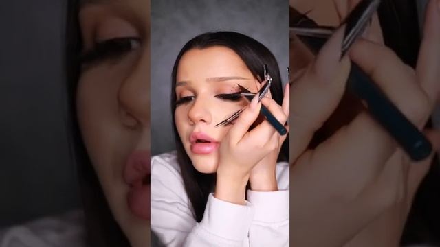 Asmr makeup / Асмр макияж из тик тока?? смотреть онлайн