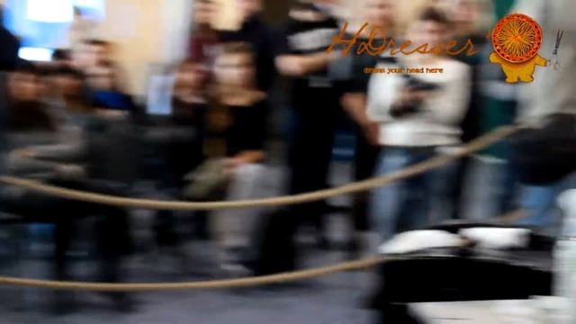 Вилен Худавердян (Clippers Barber Shop) - Помпадур - Open Barber's Cup 2015 смотреть онлайн
