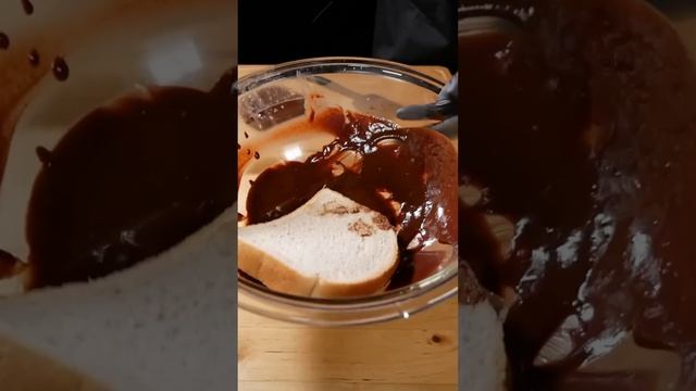 Жареный шоколадный хлеб