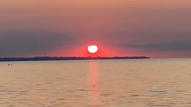 Два заката и зелёный луч... Вы такое видели?! смотреть онлайн