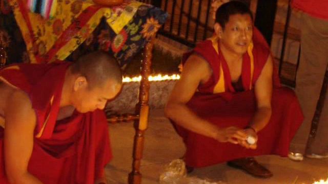 Preghiera buddhista a Taranto / Foto di Gianna Tarantino смотреть онлайн