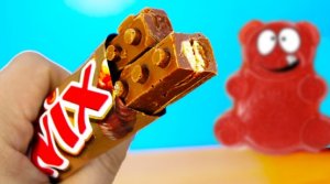 медведь валерка и шоколадный лего твикс