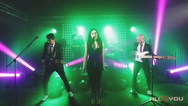 Ксения Руденко (All Of You coverband)- Uptown Funk (Bruno Mars cover) смотреть онлайн