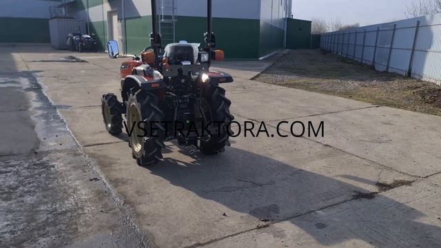 Трактор SOLIS 26 RED