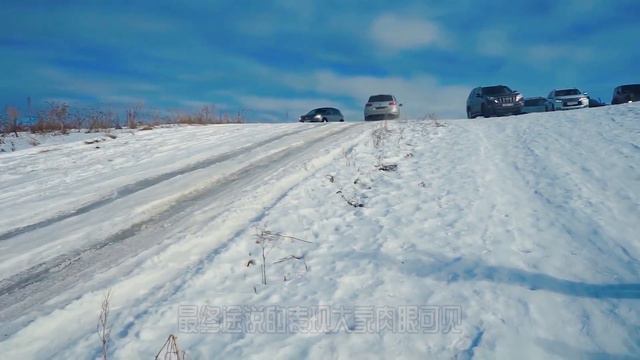 各系SUV雪地越野对比，价值百万的雷克萨斯570越野竟然不如奥迪？