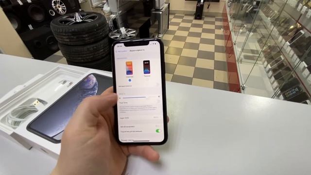 Apple iPhone XR 64Gb Ростест смотреть онлайн
