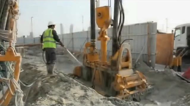 Строительство дамбы