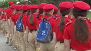 Строевая подготовка юнармейцев в «Орленке»