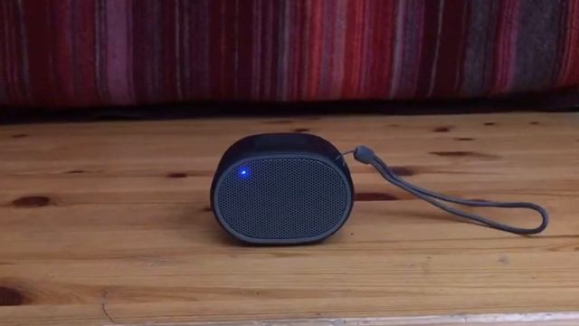 SONY SRS-XB01 Bass Test 100% Volume смотреть онлайн
