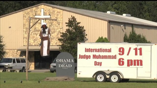 Locals React to Terry Jones' Role in Libya смотреть онлайн