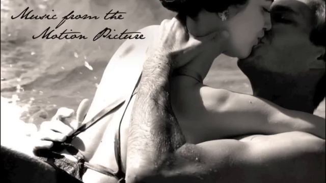 W. / E. Soundtrack - 03 - Revolving Door - Abel Korzeniowski смотреть онлайн