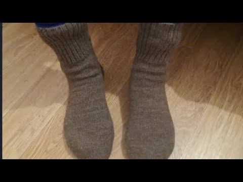 Носки на любой размер, связанные вкруговую без шва. Подробные расчеты по любой плотности смотреть онлайн