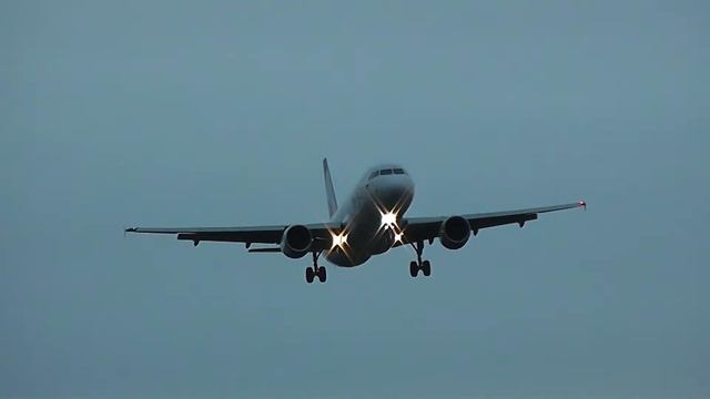 Взлёт и посадка ● Аэропорт Кольцово ● Ural Airlines ● Red Wings ● Pobeda ● UTair