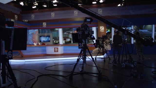 Guerlain / Сбежавшие невесты / Мирная / TV / 2015 смотреть онлайн