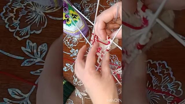 носочки жаккардом часть 1. смотреть онлайн