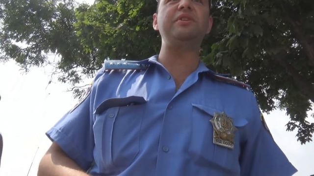 Два столба Одесской полиции! смотреть онлайн