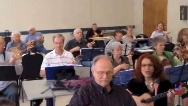 THE CC STRUMMERS PLAY UKULELE & SING "IF I HAD A HAMMER" смотреть онлайн