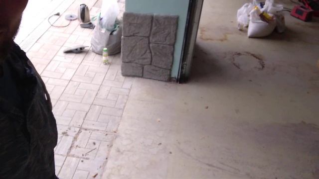 Вскрываем полиуретановый пол в гараже HILTI DG 150, красные чашки. Новосибирск. смотреть онлайн