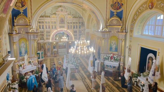 Молебен до Матері Божої смотреть онлайн