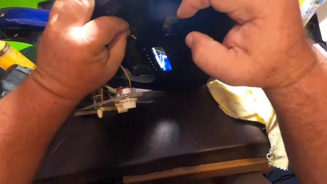 Complete guitar rebuild смотреть онлайн