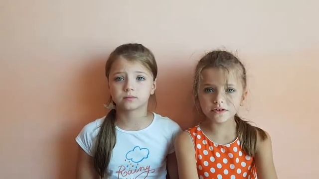 Детский христианский стих. Рассказывает Виктория и Карина. Каждый может песни петь смотреть онлайн