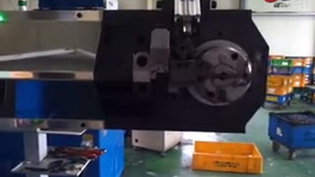 Станок с ЧПУ для гибки проволоки смотреть онлайн