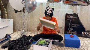 День рождения 12 лет / Распаковка подарков на 12 лет