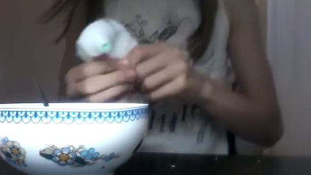 Жвачка для рук!!! ИЗ МУКИ, ЖИДКОГО МЫЛА И ЗУБНОЙ ПАСТЫ!!! ШОООООК ОНА ПОЛУЧИЛАСЬ!!!!! смотреть онлайн