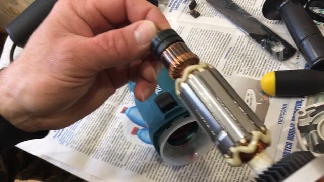 MAKITA 9565H Обзор, разбор, убеждаемся в подлинности! смотреть онлайн