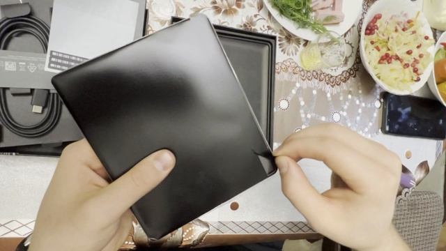 Samsung Galaxy Z Fold 4 . Распаковка и краткий обзор. смотреть онлайн