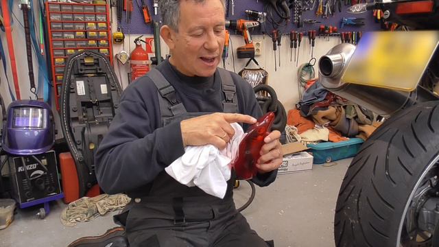 BMW F800GT [2014] Rear BRAKELIGHT DULL..? HERE IS MY SECRET.. ! смотреть онлайн