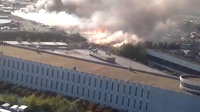 Крупный пожар на юге Москвы .Часть 1 смотреть онлайн
