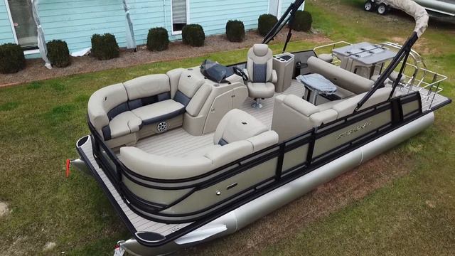 2020 Starcraft CX23DL BAR. смотреть онлайн