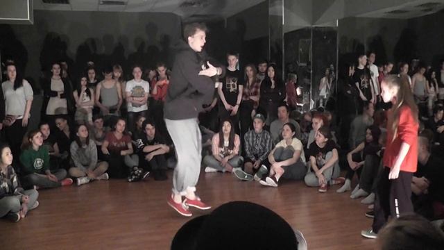 9 Жизней Anyversary: Hip-Hop 1/2 Коляска vs Knopa round 1 смотреть онлайн